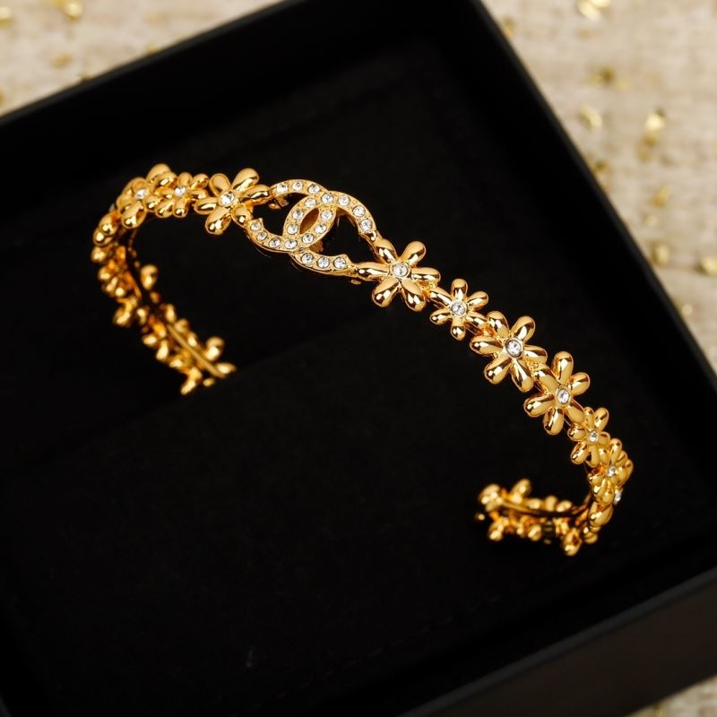 Ch*el bracelets